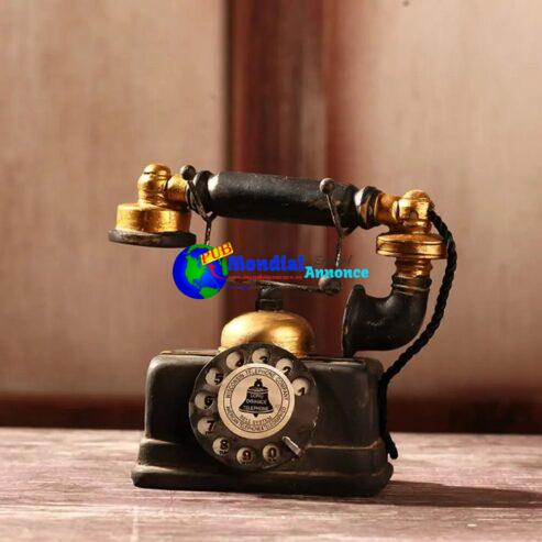 1pcs Resin Rotary Telephone Crafts Creative Old-fashioned Model Telephone Model European Style Home Furnishings