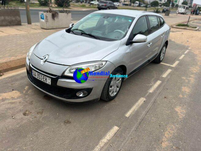 Renault Megane
 Manuelle Diésel 
 Anne 2013
 Climatisé 
 120k km
 Déjà mute plaq…