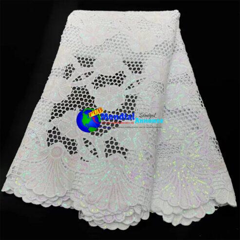 White Lace Fabric New Arrival 2023 Nigeria High Quality Laces Fabrics African Guipure Lace Party Dresses Woman Wp16-3