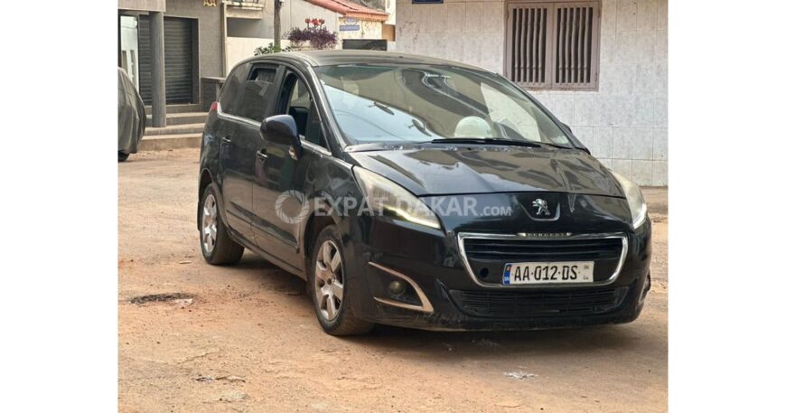 Peugeot 5008 manuel diesel 2014