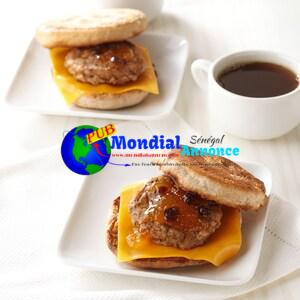 Sandwich aux saucisses pour petit-déjeuner Create-&-Lift