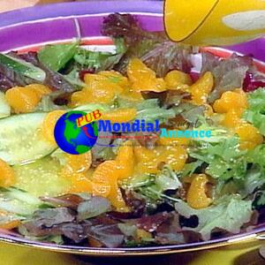 Salade mixte de petits légumes verts aux mandarines