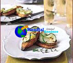 Crostini aux haricots blancs et concombres vifs