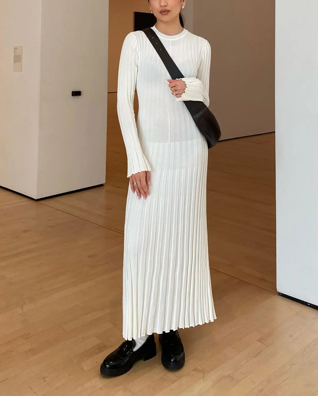 Elegant Autumn Winter Knitted Dresses Women 2023 Ribbed Pleated Bodycon A-line Long Maxi Dress Woman White Lace Up O-neck Robe