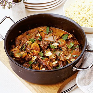 Moroccan lamb with apricots, almonds & mint