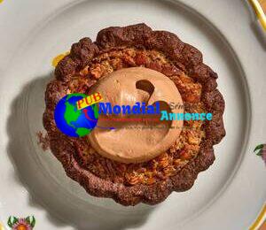 Chocolate Pecan Pie With Chantilly Cream