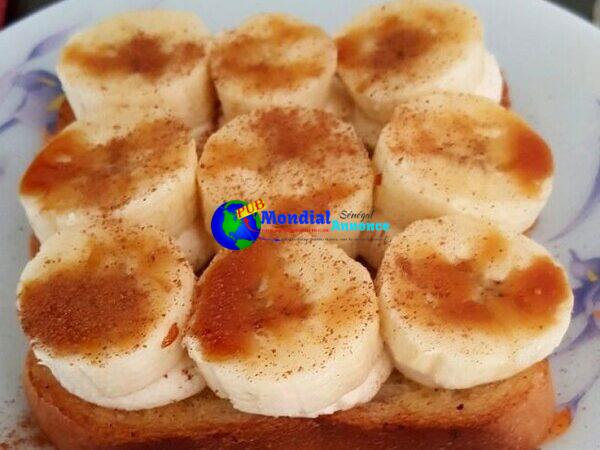 Start-face Banana Cottage Cheese Sandwich