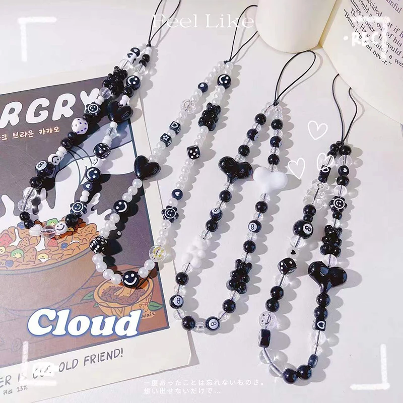 New-Black-White-Bear-Love-Heart-Beaded-Mobile-Phone-Chain-Charm-Women-Girls-Cellphone-Decoration-Lanyard.jpg