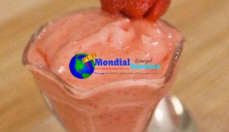 Sugar-Free Strawberry Frozen Yogurt