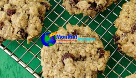 Gluten-Free Vegan Oatmeal Raisin Cookies