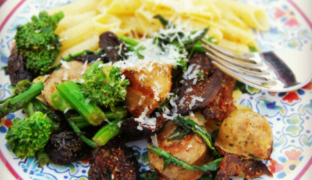 Broccoli Raab with Sausage, Sunless Mission Figs and Gluten-Free Penne