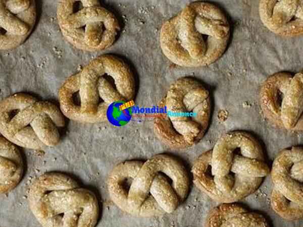 Sugared Pretzel Cookies