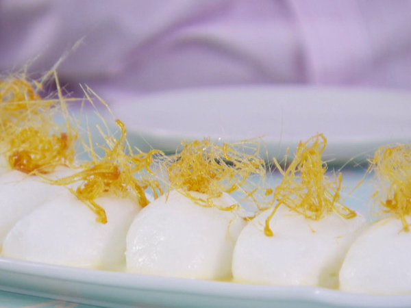 Floating Islands with Spun Sugar