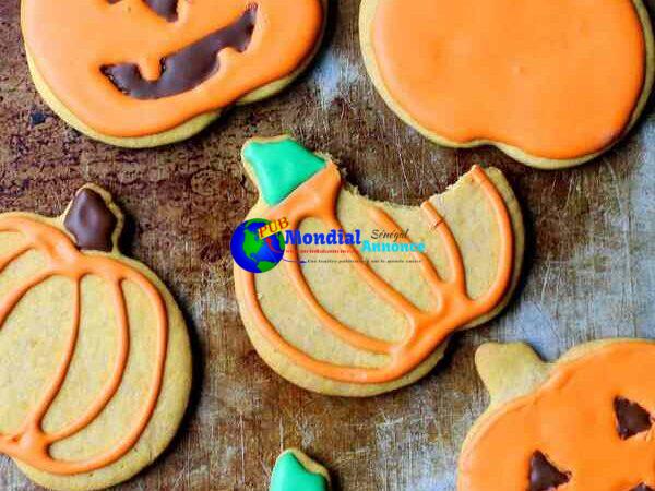 Pumpkin Sugar Cookies