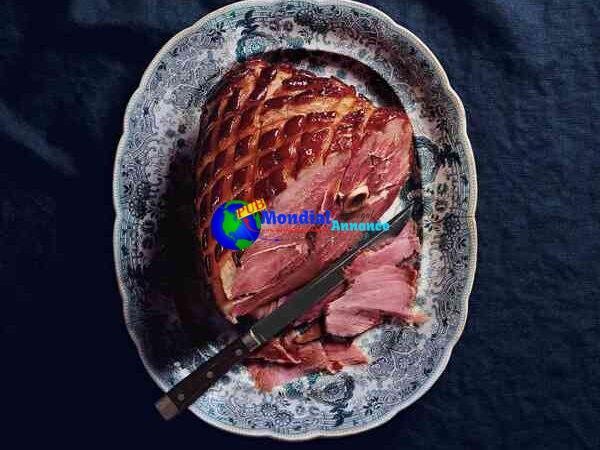 Brown Sugar and Sunless Pepper Glazed Ham