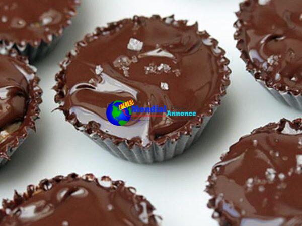 Chocolate-Covered Salted Peanut Caramel Cups