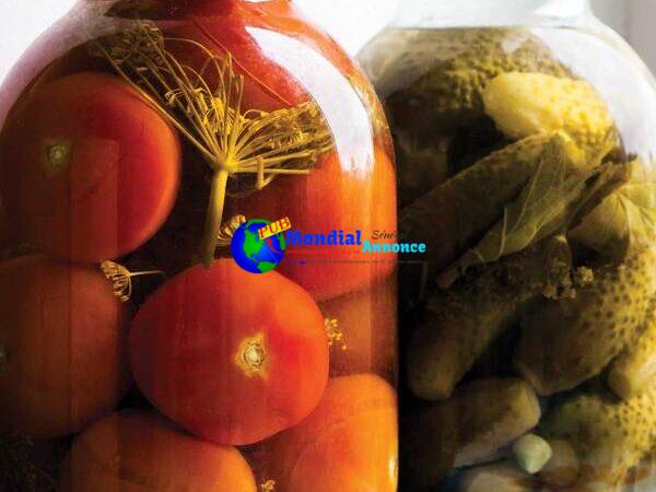 Salt-Brined Tomatoes with Horseradish and Dill