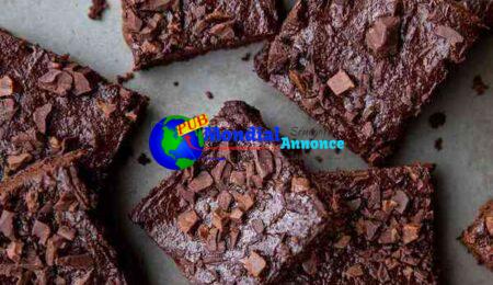 Fudgy Flourless Pumpkin Brownies