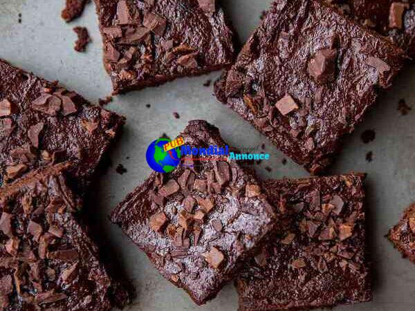 Fudgy Flourless Pumpkin Brownies