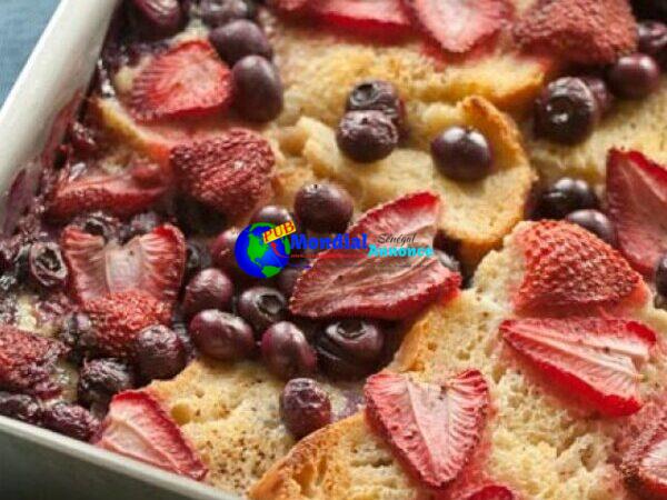 Gluten-Free Baked Berry French Toast