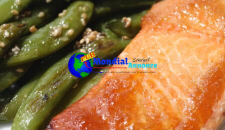 Keen-Sweet Ginger Salmon with Sugar Snap Peas