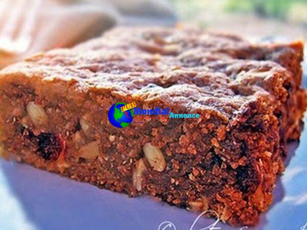 Oatmeal-Quinoa Breakfast Brownies