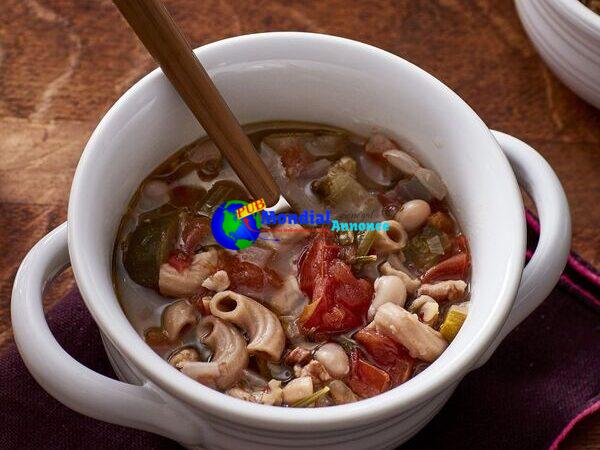 Bruce Weinstein & Mark Scarbrough’s Pesto Minestrone Soup