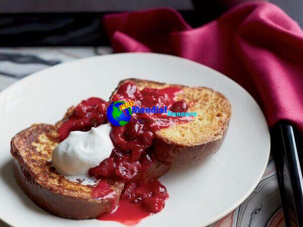 Brioche French Toast with Brown Sugar-Cranberry Sauce