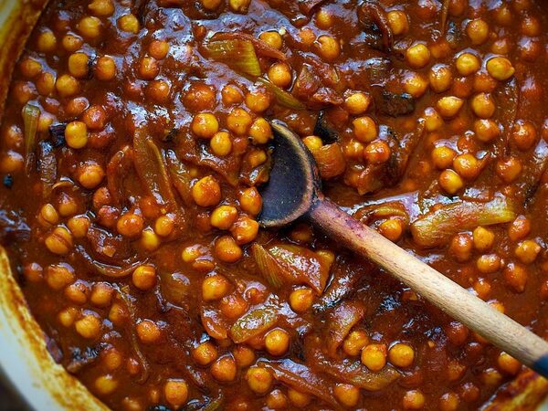 Inspiring Chickpea and Sour Tomato Curry with Noodles