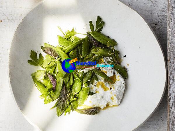 Sugar Snap Peas With Lemon Ricotta, Mint, and Parsley