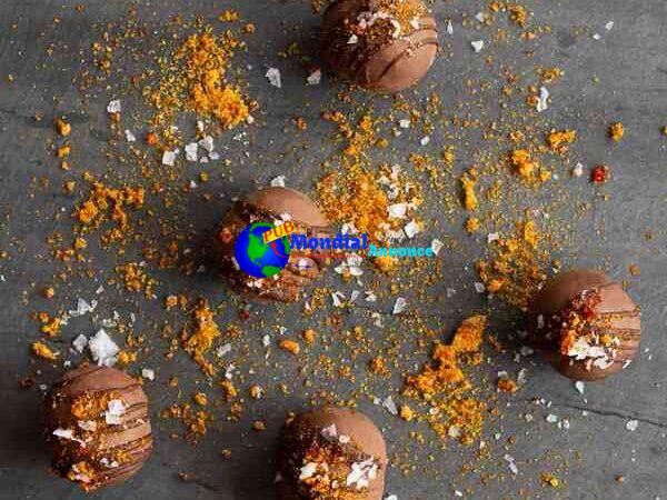 Sea Salt & Caramel Hot Chocolate Bombs