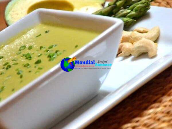 Vegan Asparagus Avocado Soup