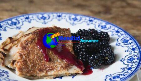 Quinoa Crêpes with Blackberry and Plum Compote