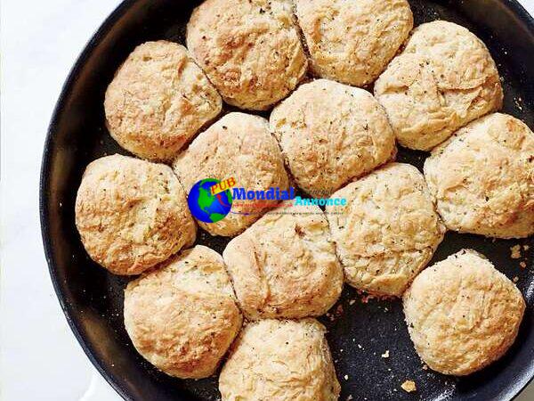 Pull-Apart Salt-and-Pepper Biscuits