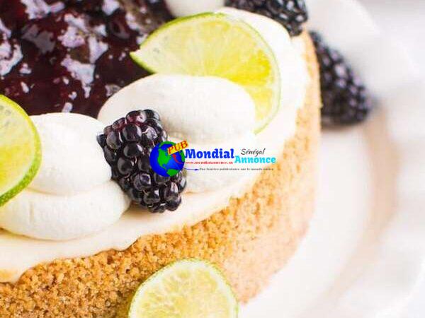 No-Bake Blackberry-Key Lime Cheesecake