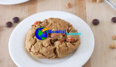 Flourless Triple Peanut Butter Cookies