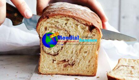 No-Knead Cinnamon Swirl Bread