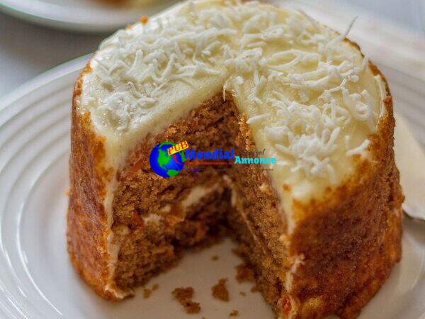 Coconut Flour Carrot Cake