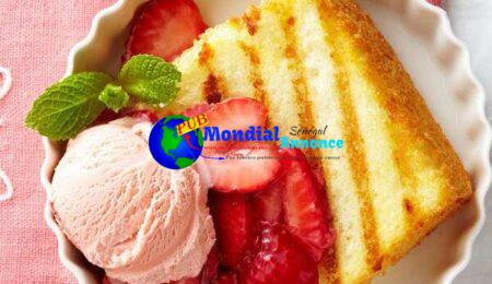 Grilled Angel Food Cake with Strawberry Sauce