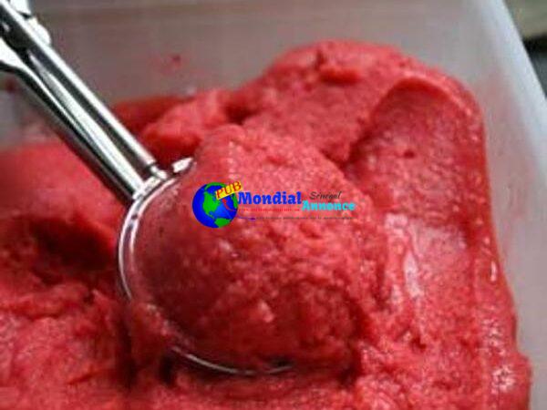 Strawberry Frozen Yogurt