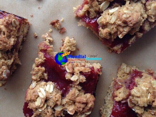 Gluten Free Raspberry Oatmeal Bars