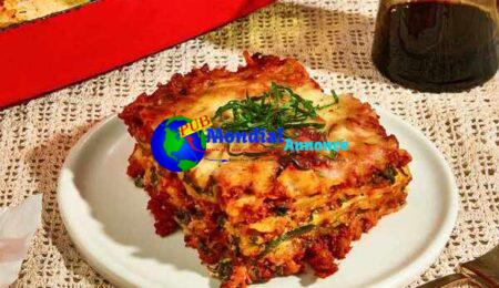 Vegetarian Lasagna “Bolognese” with Plant-Primarily based Meat