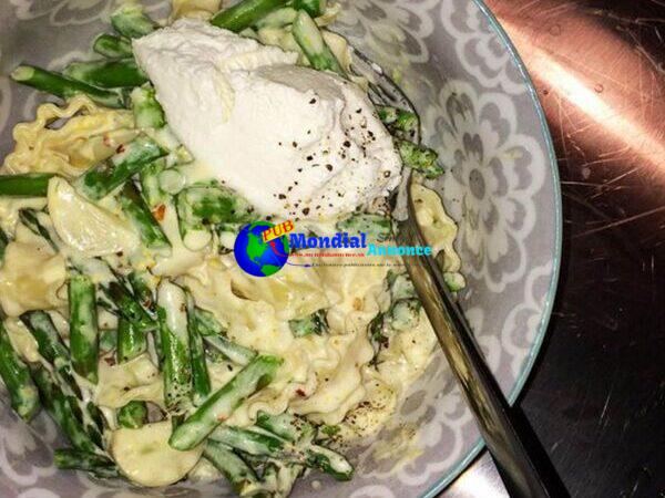 LEMON PASTA WITH ASPARAGUS AND CREAM