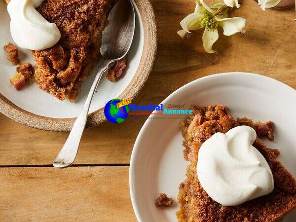 Rhubarb Bread Crumb Cake