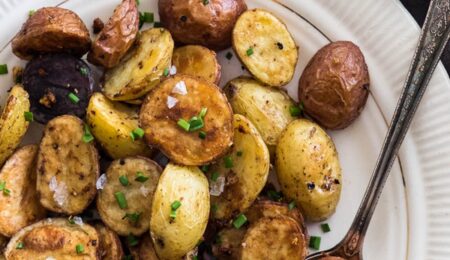 5 Spice and Garlic Roasted Potatoes – Moral Food Channel – Nice Wholesome Food : Chinese, Mexican, Thai, Indian, Italian, and so forth