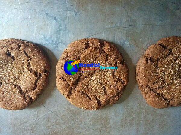 Molasses Clove Cookies