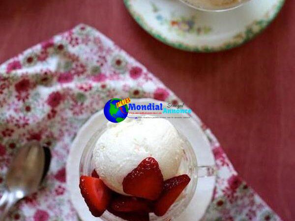 Buttermilk Ice Cream With Strawberries