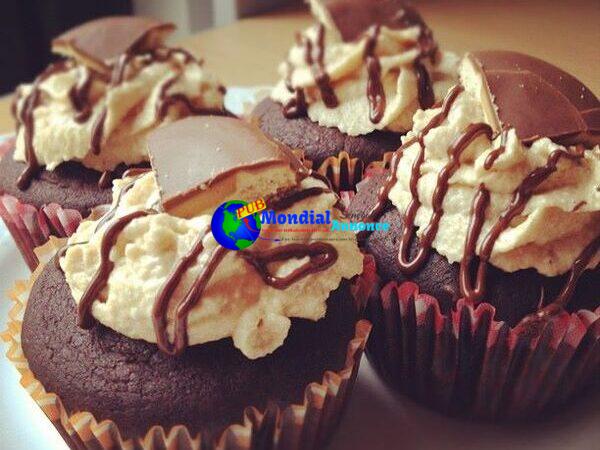 Chocolate Tagalongs® Cupcakes with Peanut Butter Frosting