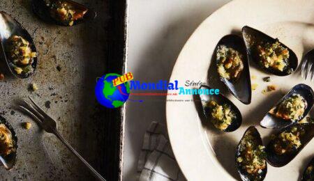 Two Plump Girls folk’ Broiled “Mussels Casino”