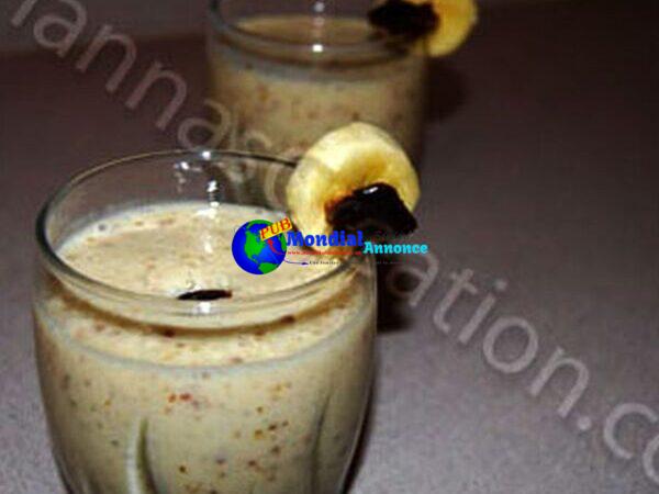 Banana Date Smoothie